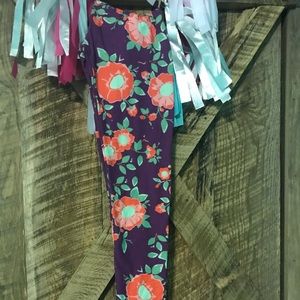 LuLaRoe One Size Floral Leggings!